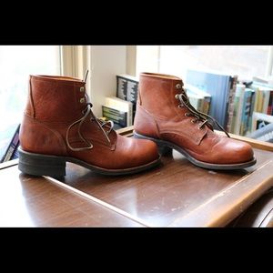 lace up engineer boots